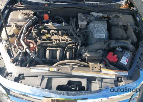 2012 Ford Fusion Hybrid from USA, damaged, VIN 3FADP0L34CR380473